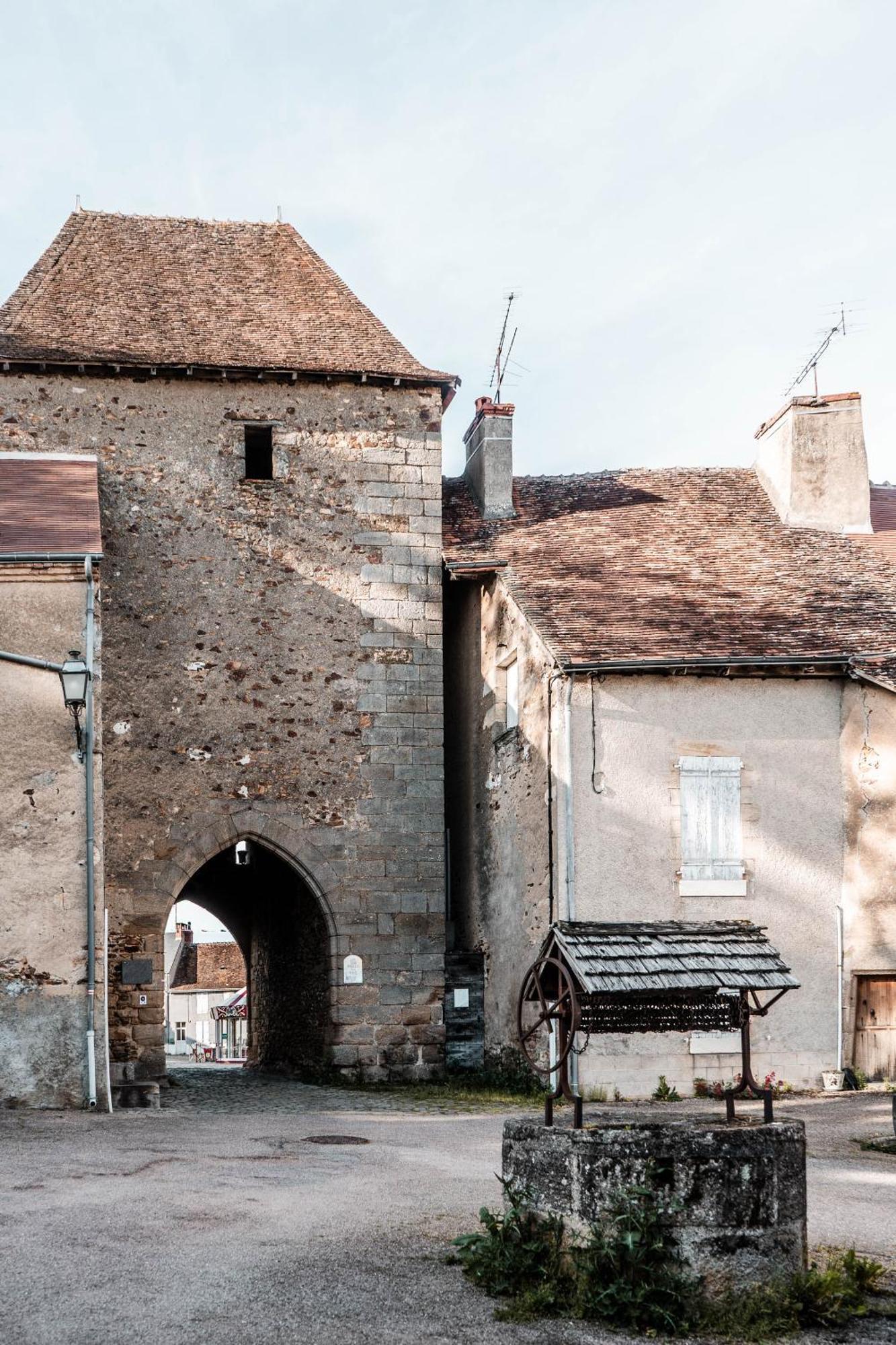 Chateau De Sainte-Severe Exterior photo