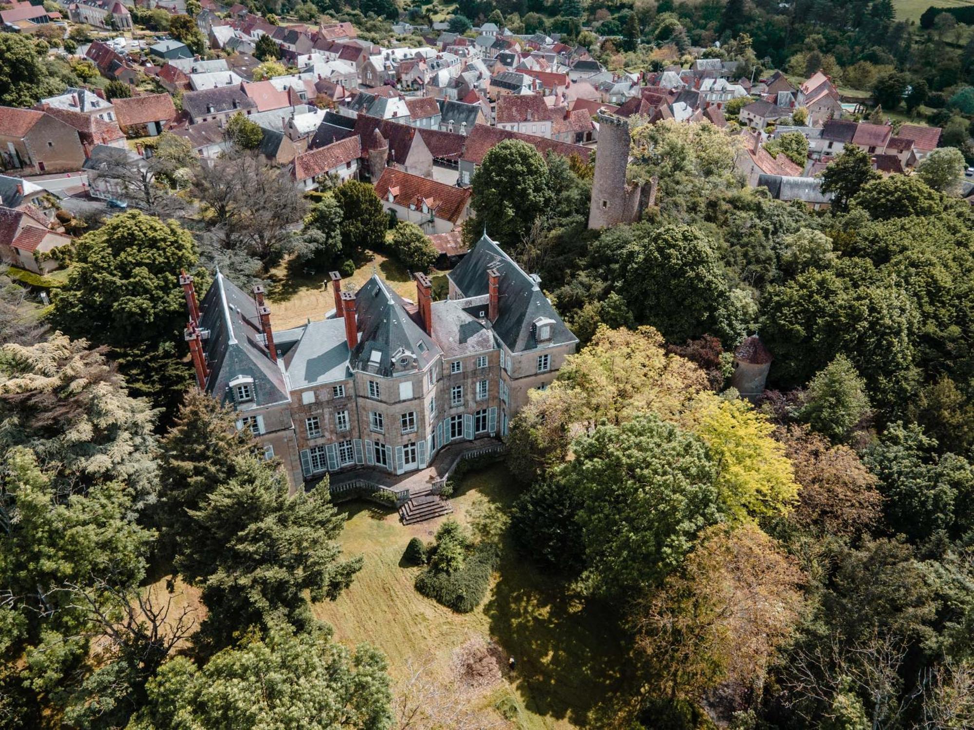 Chateau De Sainte-Severe Exterior photo